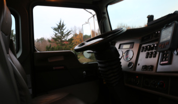 2022 Kenworth T270 Service Truck, Stellar 12630 Crane, 132k Miles, Air Ride, PX7 Diesel full