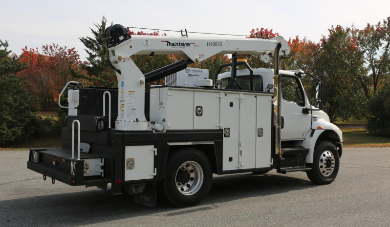 2019 International MV607 Service Truck, Cummins Diesel, Allison Auto, 26k GVWR, 152k Miles, Maintainer Crane full