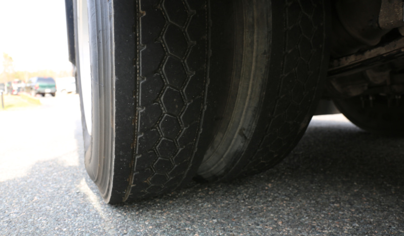 2019 International MV607 Service Truck, Cummins Diesel, Allison Auto, 26k GVWR, 152k Miles, Maintainer Crane full