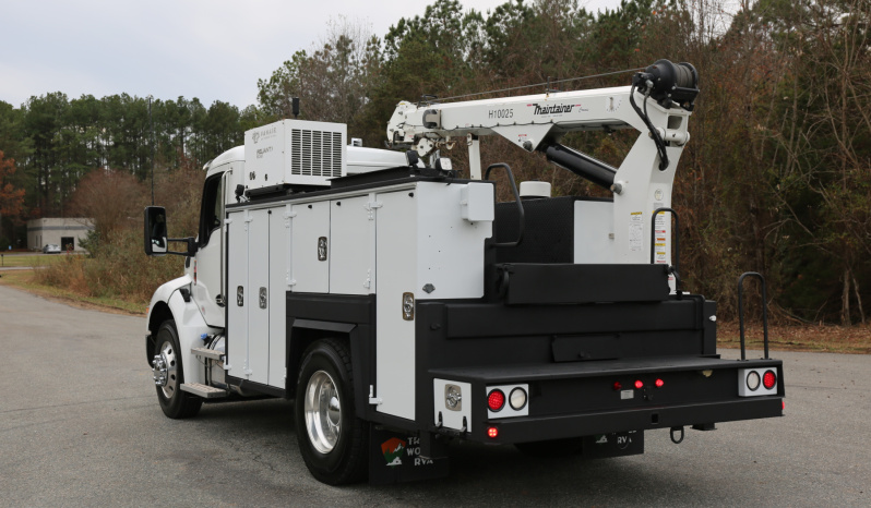 2026 Kenworth T280 Mechanics Truck, PX7 Diesel, Allison Auto, Air Ride, Under CDL, Maintainer Service Body and Crane full