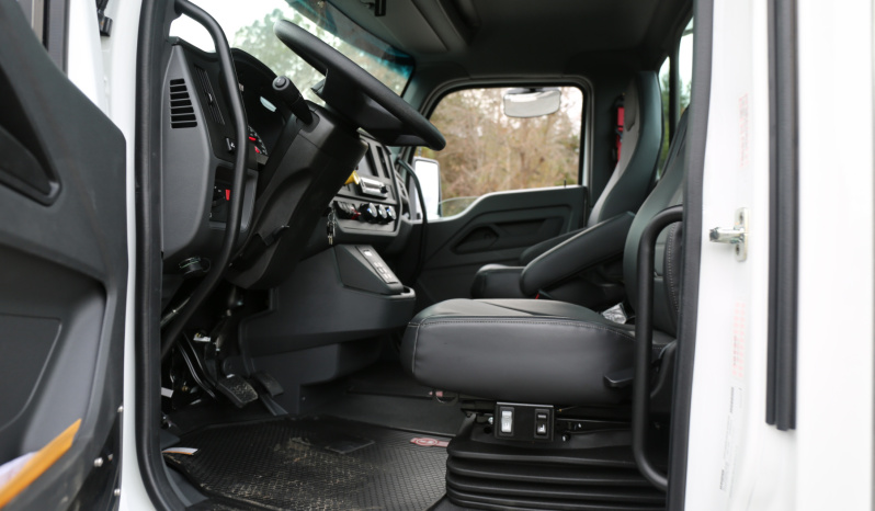 2026 Kenworth T280 Mechanics Truck, PX7 Diesel, Allison Auto, Air Ride, Under CDL, Maintainer Service Body and Crane full