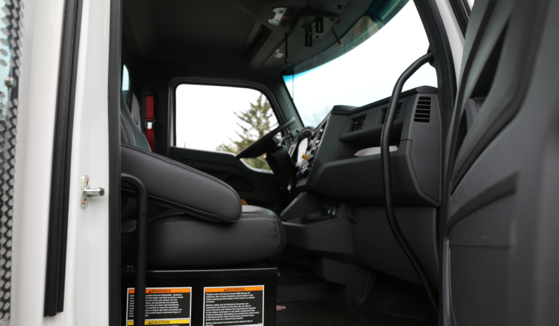 2026 Kenworth T280 Mechanics Truck, PX7 Diesel, Allison Auto, Air Ride, Under CDL, Maintainer Service Body and Crane full