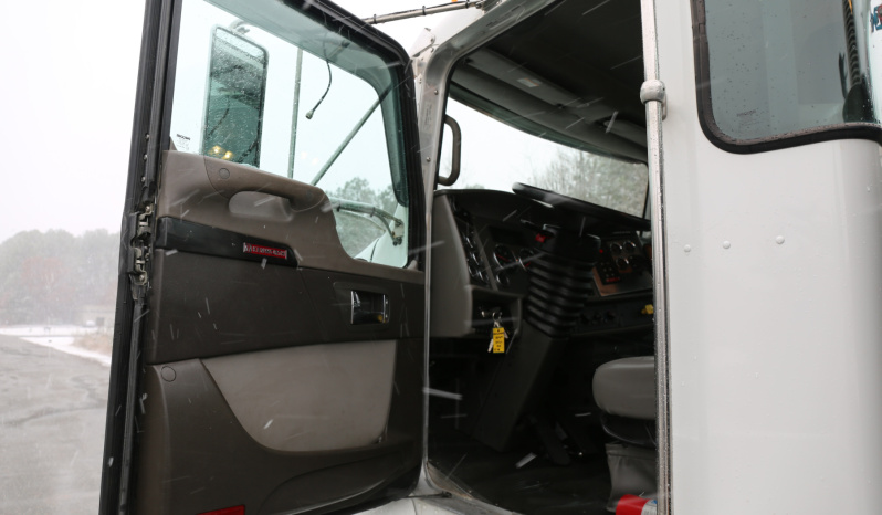2022 Kenworth T270 Mechanics Truck, Under CDL, 125k Miles, Stellar 12630 Crane, PX7 Diesel, Allison Auto, Air Ride full