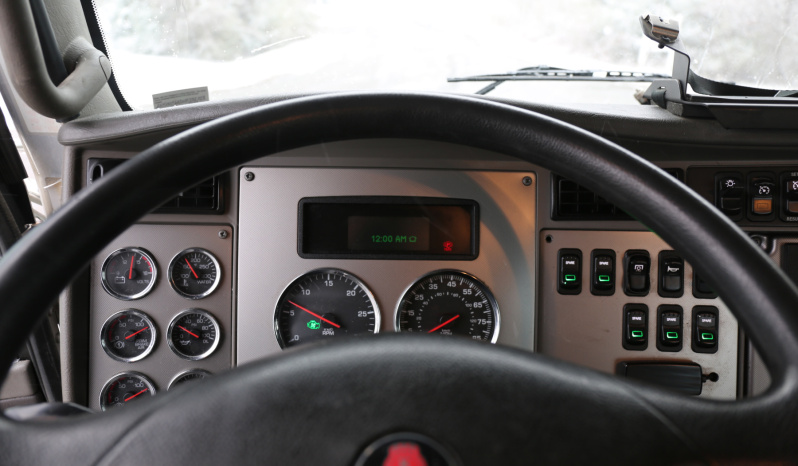 2022 Kenworth T270 Mechanics Truck, Under CDL, 125k Miles, Stellar 12630 Crane, PX7 Diesel, Allison Auto, Air Ride full