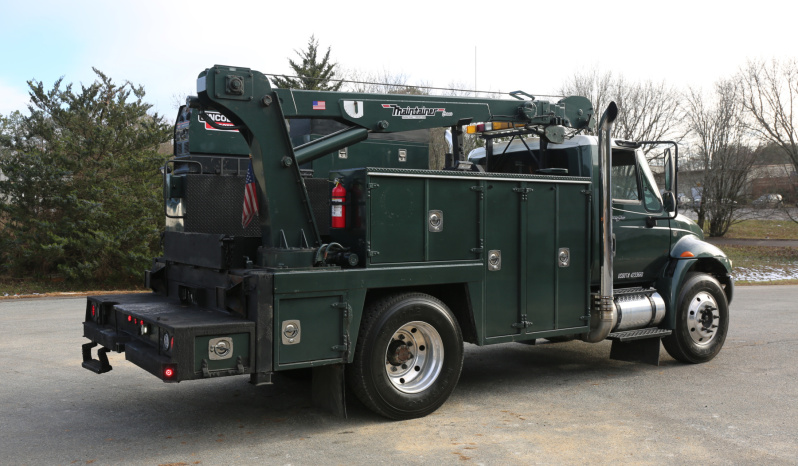 2002 International 4300 Service Truck, Under CDL, DT466, Eaton Manual, 228k Miles, Maintainer Mechanics Body, 8600# Crane full