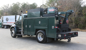 2002 International 4300 Service Truck, Under CDL, DT466, Eaton Manual, 228k Miles, Maintainer Mechanics Body, 8600# Crane full
