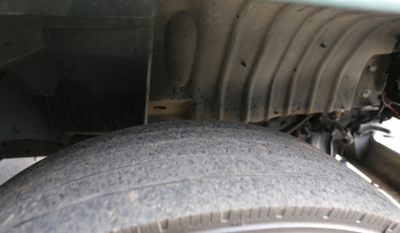 2002 International 4300 Service Truck, Under CDL, DT466, Eaton Manual, 228k Miles, Maintainer Mechanics Body, 8600# Crane full