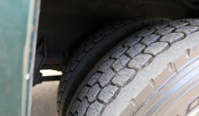 2002 International 4300 Service Truck, Under CDL, DT466, Eaton Manual, 228k Miles, Maintainer Mechanics Body, 8600# Crane full