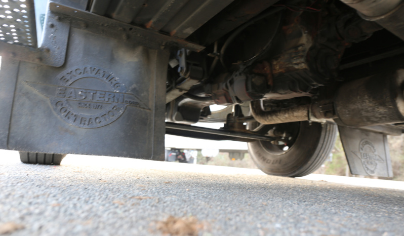 2002 International 4300 Service Truck, Under CDL, DT466, Eaton Manual, 228k Miles, Maintainer Mechanics Body, 8600# Crane full