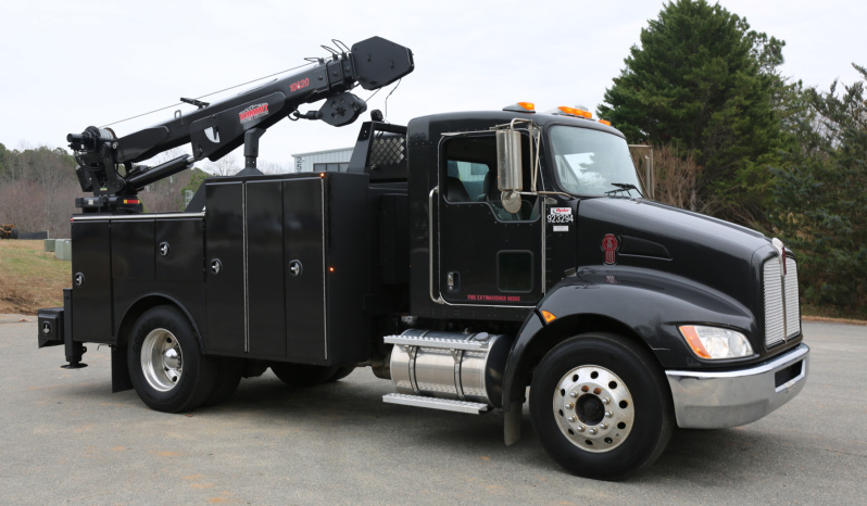 2019 Kenworth T270 Mechanics Truck, PX7 Diesel, Allison Auto, Under CDL, 11′ Summit Bed, 10620 Summit Crane full