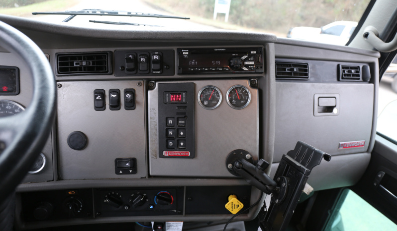 2019 Kenworth T270 Mechanics Truck, PX7 Diesel, Allison Auto, Under CDL, 11′ Summit Bed, 10620 Summit Crane full