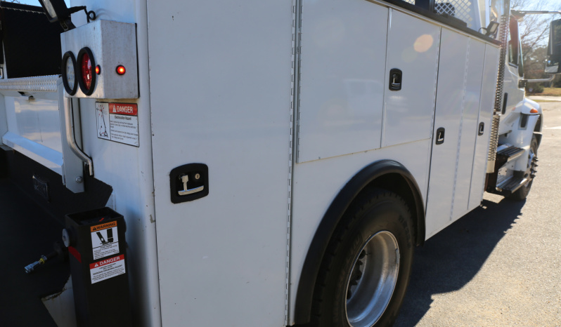 2019 International Mechanics Truck, Cummins Diesel, Stellar 12621 Crane, Under CDL, Air Ride, CTech Drawers, 177k Miles full