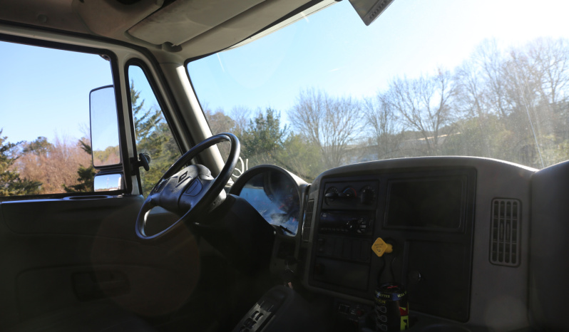 2019 International Mechanics Truck, Cummins Diesel, Stellar 12621 Crane, Under CDL, Air Ride, CTech Drawers, 177k Miles full