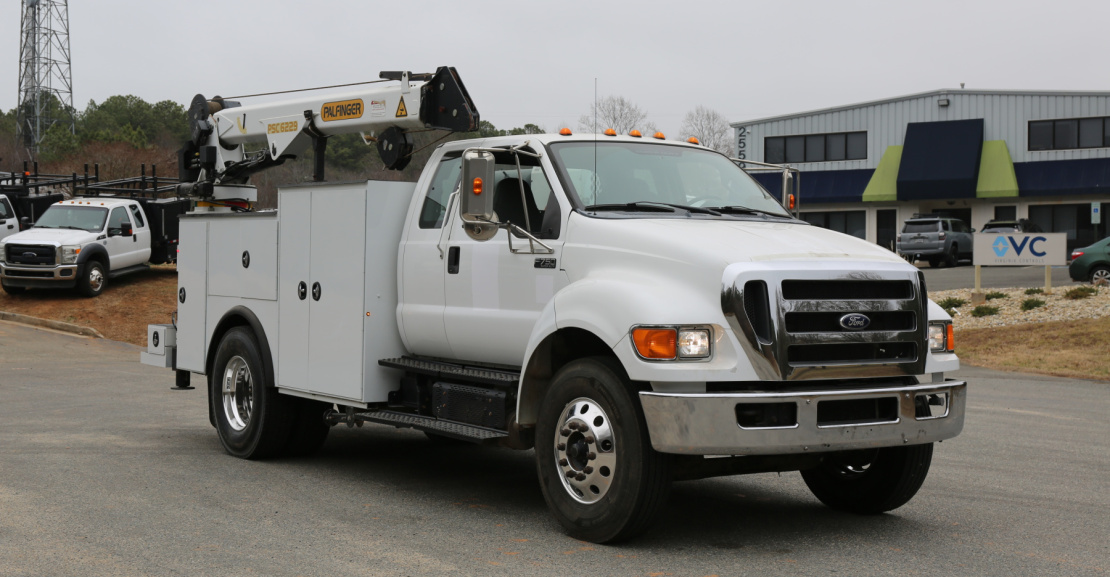 2011 Ford F-750's photo