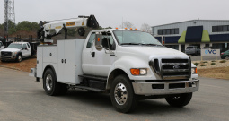 2011 Ford F750 Extended Cab Service Truck, Under CDL, 1 Owner, 177k Miles, Cummins Diesel, Palfinger 11k Crane