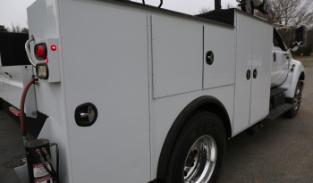 2011 Ford F750 Extended Cab Service Truck, Under CDL, 1 Owner, 177k Miles, Cummins Diesel, Palfinger 11k Crane full