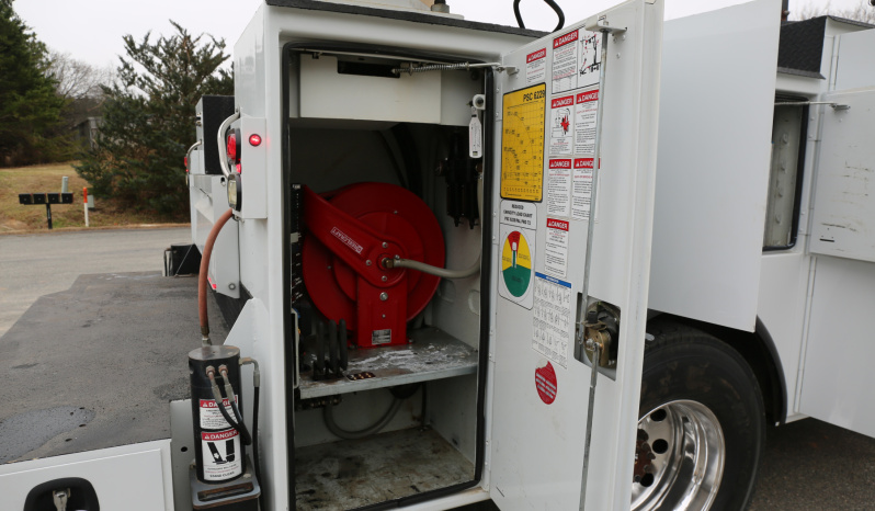 2011 Ford F750 Extended Cab Service Truck, Under CDL, 1 Owner, 177k Miles, Cummins Diesel, Palfinger 11k Crane full