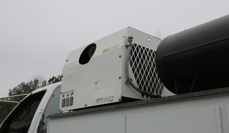 2011 Ford F750 Extended Cab Service Truck, Under CDL, 1 Owner, 177k Miles, Cummins Diesel, Palfinger 11k Crane full