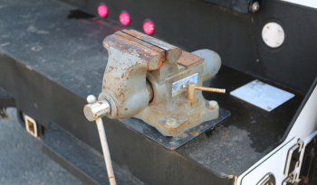 2021 Ford F600 4×4 Service Truck, 95k Miles, 7.3 V8 Gas, Stellar TMAX Mechanics Body, 7621 Crane full