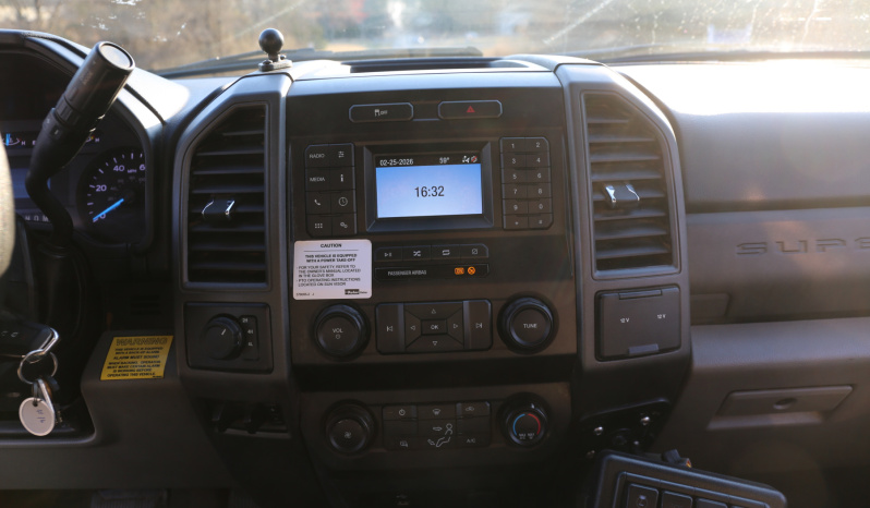 2021 Ford F600 4×4 Service Truck, 95k Miles, 7.3 V8 Gas, Stellar TMAX Mechanics Body, 7621 Crane full