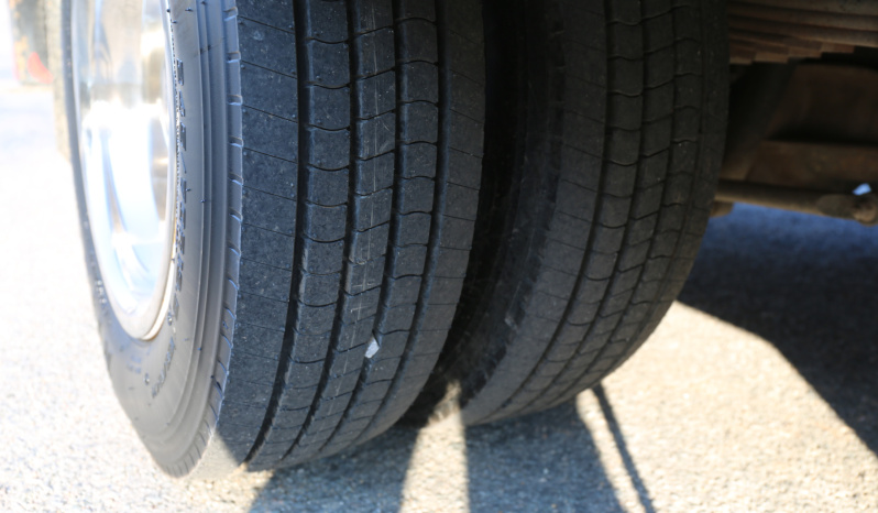 2021 Ford F600 4×4 Service Truck, 95k Miles, 7.3 V8 Gas, Stellar TMAX Mechanics Body, 7621 Crane full