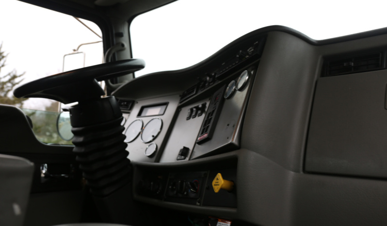 2019 Kenworth T270, Under CDL, PX7/Allison Auto, 14′ Maintainer Mechanics Body, 10,000# Crane full