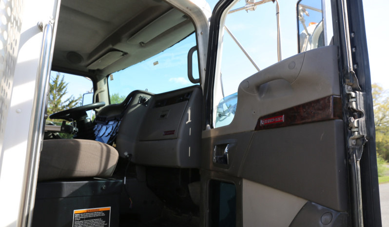 2013 Kenworth T270 Mechanics Truck, IMT 10,000-25 Crane, Under CDL, PX7/Allison Auto full