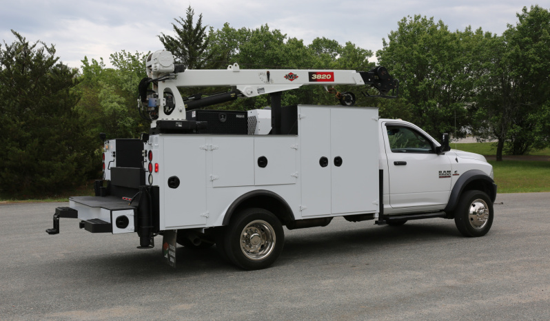 2016 Ram 5500 Mechanics Truck, IMT 7500 Crane, 4WD, Cummins Diesel, 167k Miles full