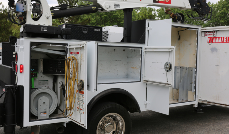 2016 Ram 5500 Mechanics Truck, IMT 7500 Crane, 4WD, Cummins Diesel, 167k Miles full