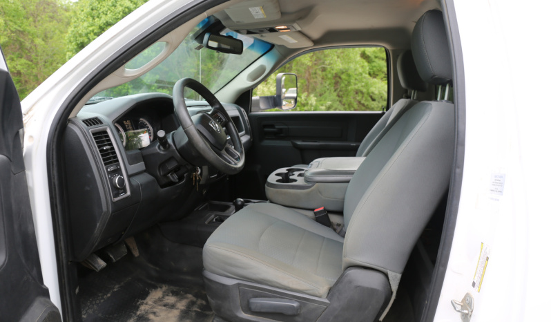 2016 Ram 5500 Mechanics Truck, IMT 7500 Crane, 4WD, Cummins Diesel, 167k Miles full