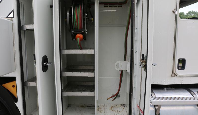 2020 Kenworth T270 Mechanics Truck, Under CDL, PX9, Summit 10620 Crane, Waste Oil Tanks, 104k Miles full