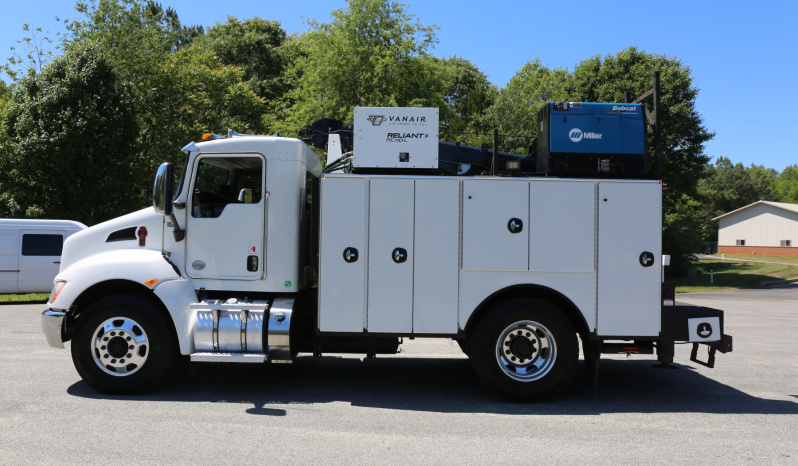 2021 Kenworth T270, Under CDL, PX9 350hp, Allison Auto, Air Ride, Summit 10620 Crane, Lube Skid, 104k Miles, 3600 Hrs full