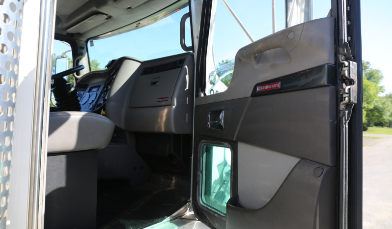 2020 Kenworth T270, Air Ride, Under CDL, Autocrane HC12s, 175k Miles, 7k Hours, PX7/Allison Auto full