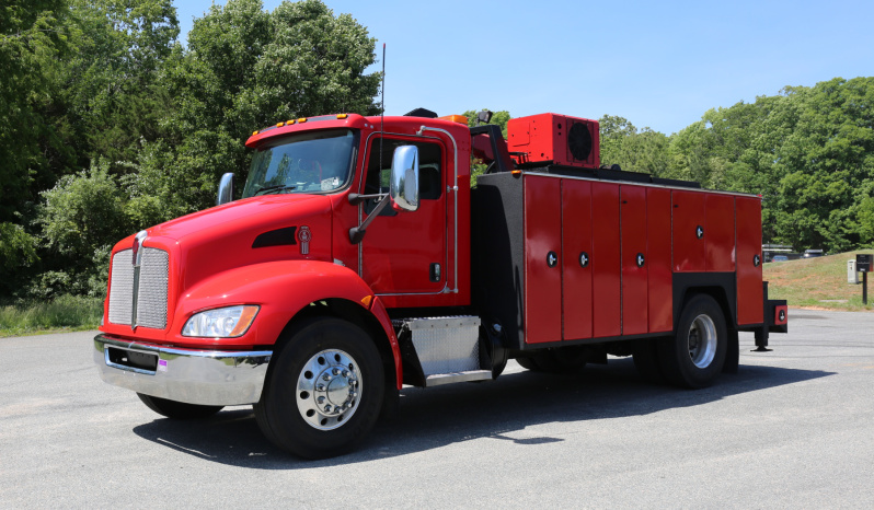2016 Kenworth T270 Mechanics Truck, 14′ Summit Service Body, 10620 Summit Crane, 99k Miles, 3k Hours, Under CDL full