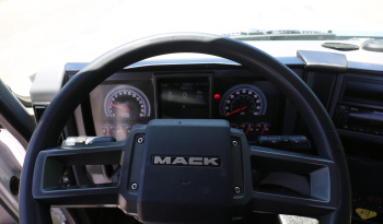 2023 Mack MD6 Mechanics Truck, Under CDL, Stellar 12630 Crane, 79k Miles, Cummins Diesel full