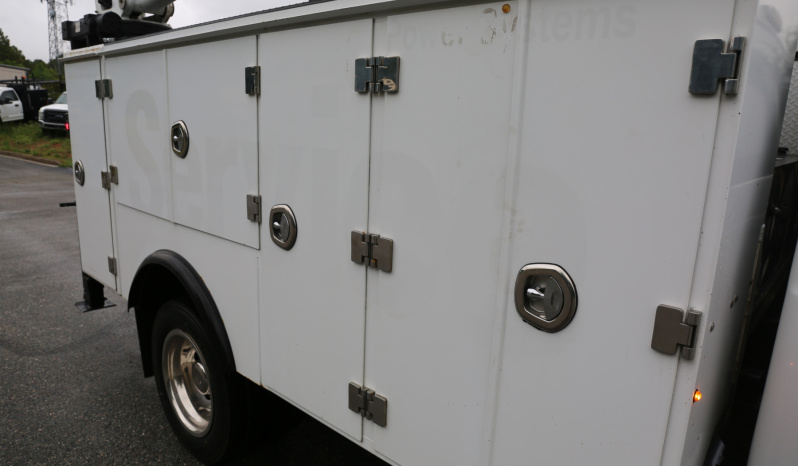 2015 Ford F550 Mechanics Truck, 102k Miles, Diesel, Summit 6620 Crane, 11′ TMAX Service Body full