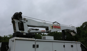 2015 Ford F550 Mechanics Truck, 102k Miles, Diesel, Summit 6620 Crane, 11′ TMAX Service Body full