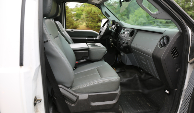 2015 Ford F550 Mechanics Truck, 102k Miles, Diesel, Summit 6620 Crane, 11′ TMAX Service Body full