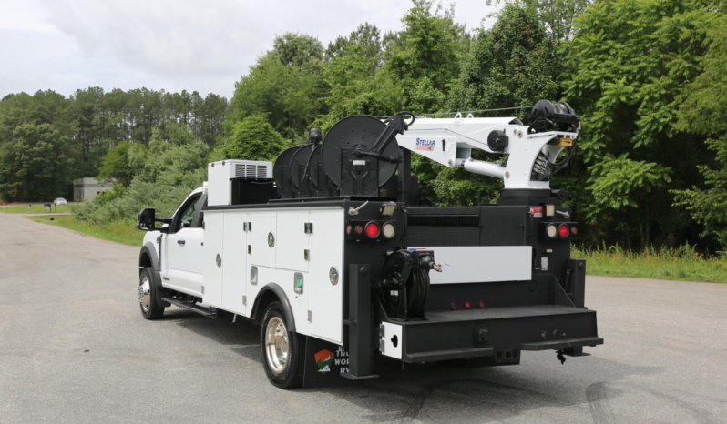 2024 Ford F550 Service Truck, 7k Miles, 4×4, Diesel, Lube Skid, Stellar 7621 Crane, TMAX Mechanics Body full