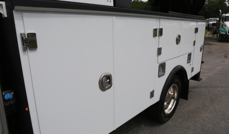 2024 Ford F550 Service Truck, 7k Miles, 4×4, Diesel, Lube Skid, Stellar 7621 Crane, TMAX Mechanics Body full