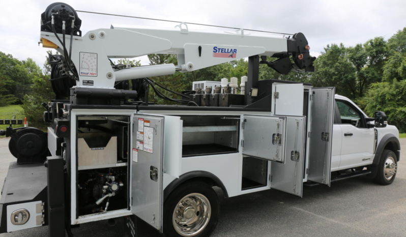 2024 Ford F550 Service Truck, 7k Miles, 4×4, Diesel, Lube Skid, Stellar 7621 Crane, TMAX Mechanics Body full