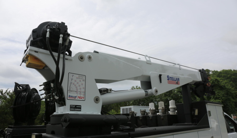 2024 Ford F550 Service Truck, 7k Miles, 4×4, Diesel, Lube Skid, Stellar 7621 Crane, TMAX Mechanics Body full