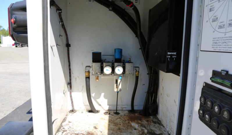 2023 Mack MD6 Service Truck, Under CDL, Cummins Diesel, 87k Miles, 3k Hours, Stellar 12630 Crane full
