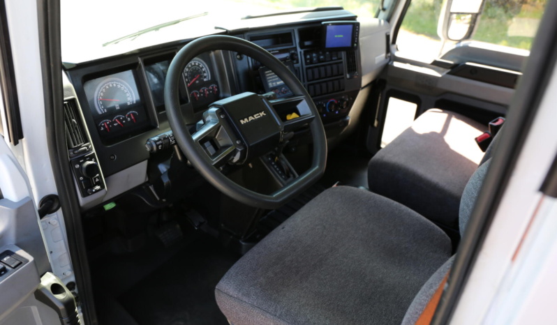2023 Mack MD6 Service Truck, Under CDL, Cummins Diesel, 87k Miles, 3k Hours, Stellar 12630 Crane full