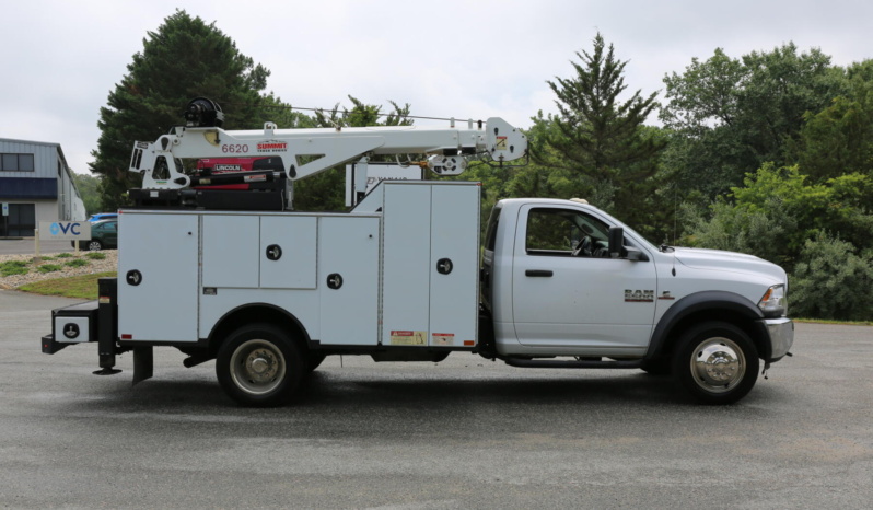 2015 Ram 5500, Cummins Diesel Mechanics Truck, Summit 6620, Welder, Drawers, Compressor, Service Truck full