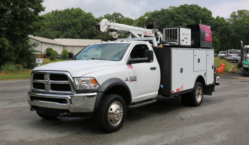 2015 Ram 5500, Cummins Diesel Mechanics Truck, Summit 6620, Welder, Drawers, Compressor, Service Truck full