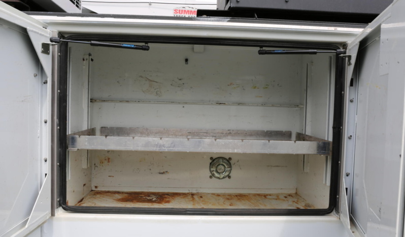 2015 Ram 5500, Cummins Diesel Mechanics Truck, Summit 6620, Welder, Drawers, Compressor, Service Truck full