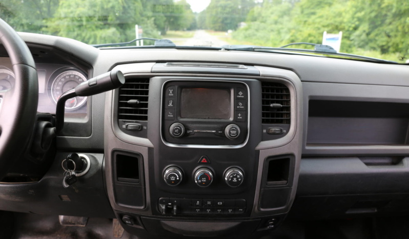 2015 Ram 5500, Cummins Diesel Mechanics Truck, Summit 6620, Welder, Drawers, Compressor, Service Truck full