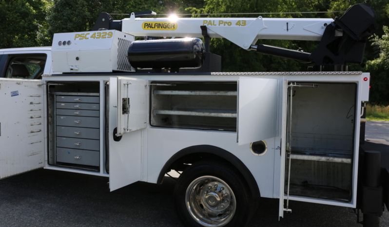 2022 Ford F-550 Mechanics Truck, Crew Cab, 4WD, Diesel, 30k Miles, Palfinger 8k 29′ Crane full
