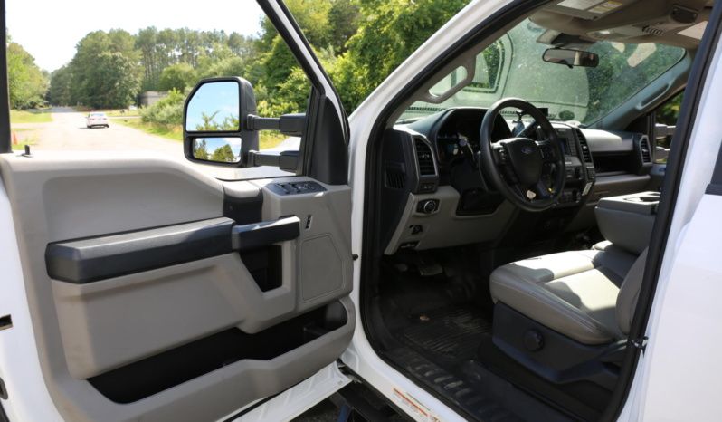 2022 Ford F-550 Mechanics Truck, Crew Cab, 4WD, Diesel, 30k Miles, Palfinger 8k 29′ Crane full